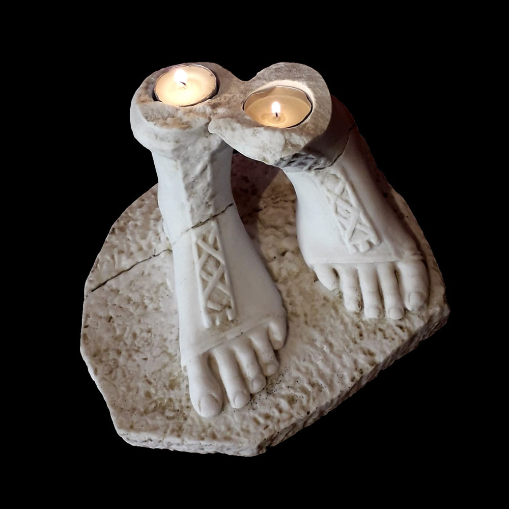 Artemis Ayaklar Mumluk